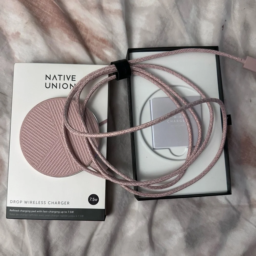 Native Union Wireless Charger Rose Gold